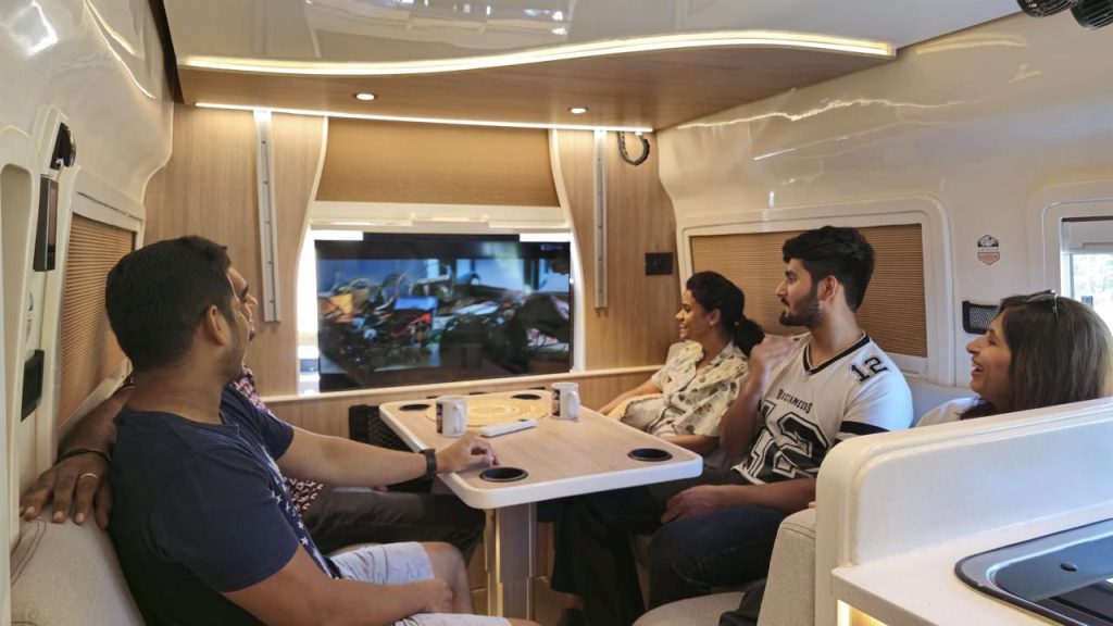 caravan on hire delhi