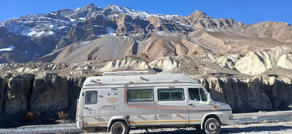 Hill Station Road Trips You Can Do with a Rented Caravan