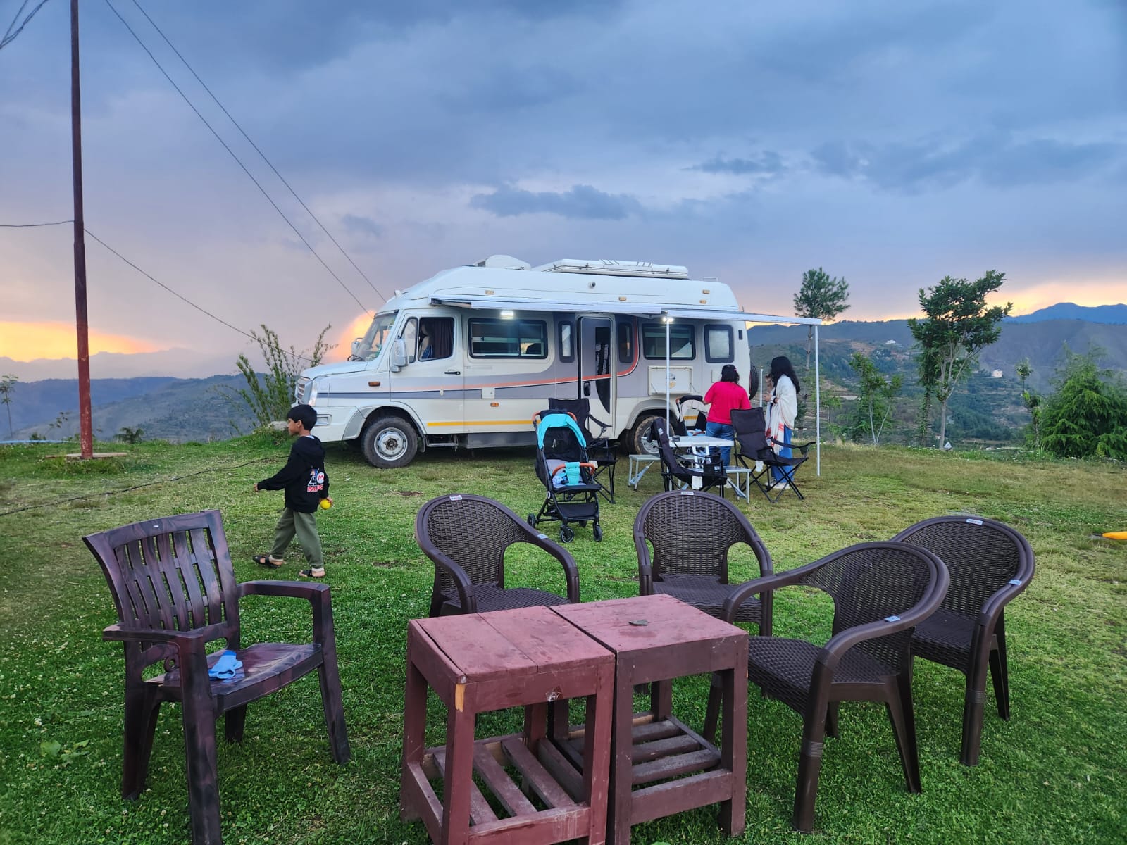 Top 15 Places to Visit Near Delhi in a Caravan This Year